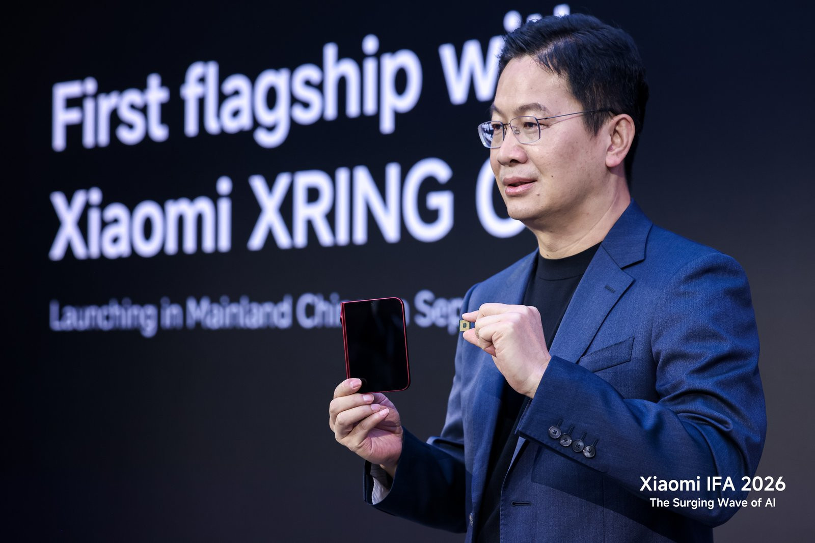 Lei-Jun-CEO-of-Xiaomi-unveling-XRING-Chipset