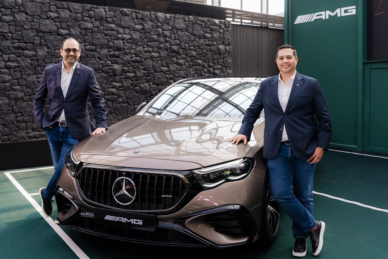 Mercedes-Benz-AMG-E53-Hybrid 4MATIC+-01