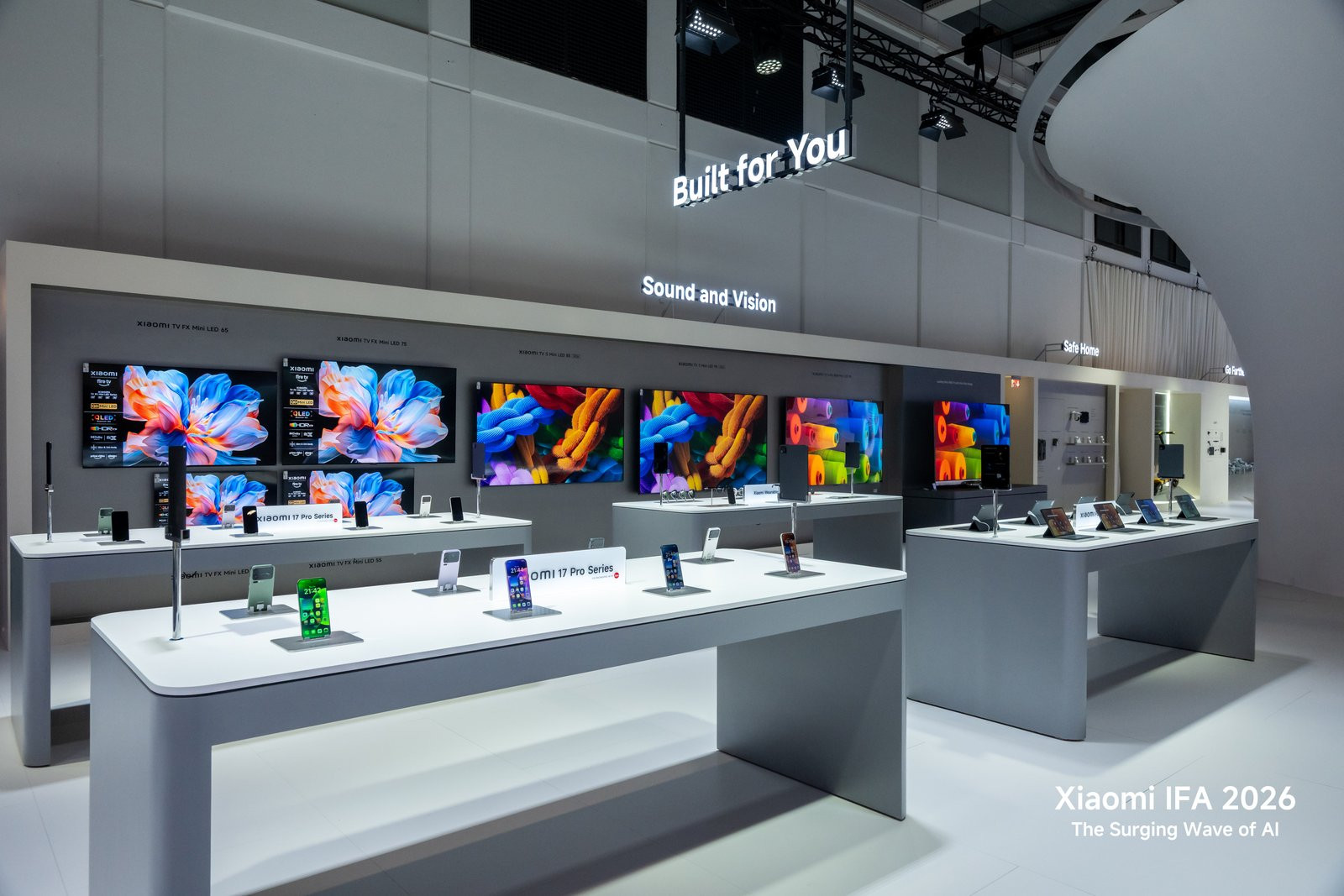 Xiaomi-Products-on-Showcase-2