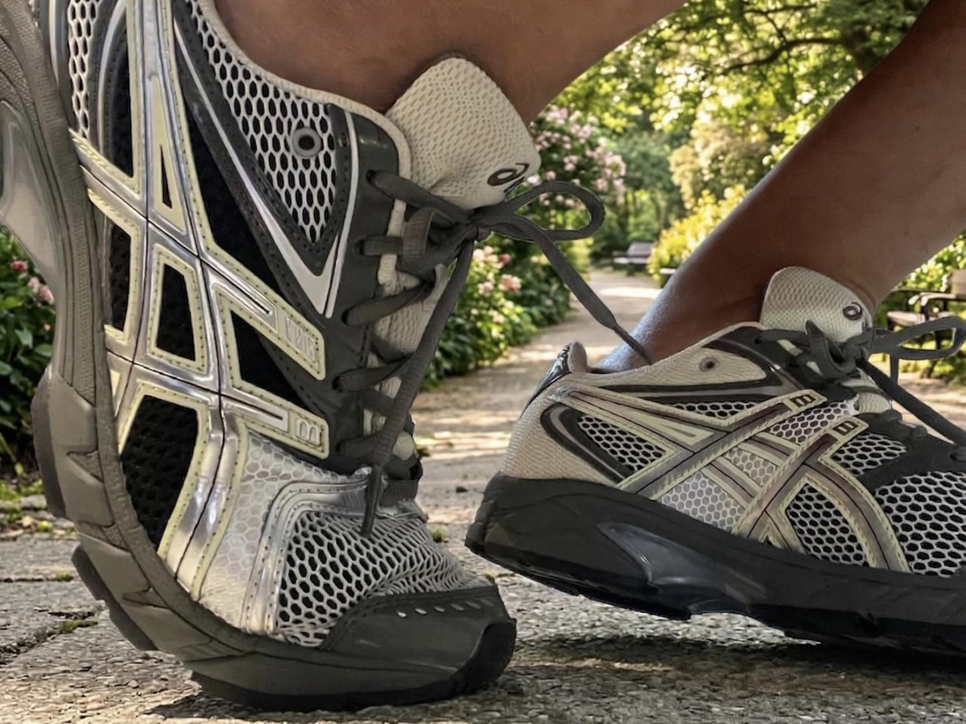 ASICS Gel-DS Trainer 14 Review: Old Soul, New Stride