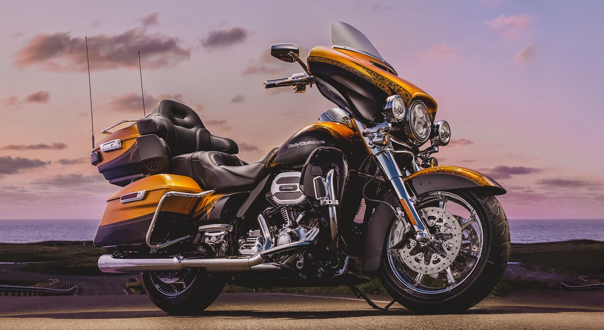 Harley-Davidson expands India portfolio with CVO Limited, Street Glide Special and Breakout