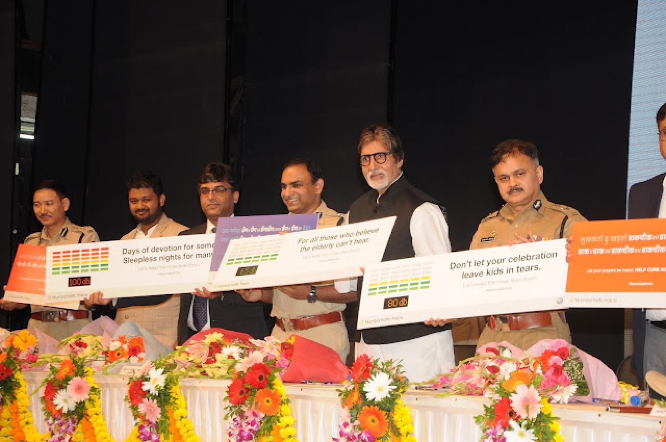 Volkswagen partners Mumbai Traffic Police for safety campaign