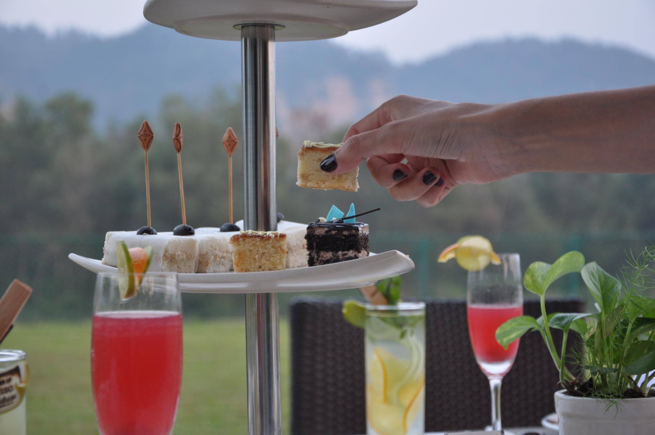 Morning Tea or High Tea Rituals: Which Tea Aficionado Are You?