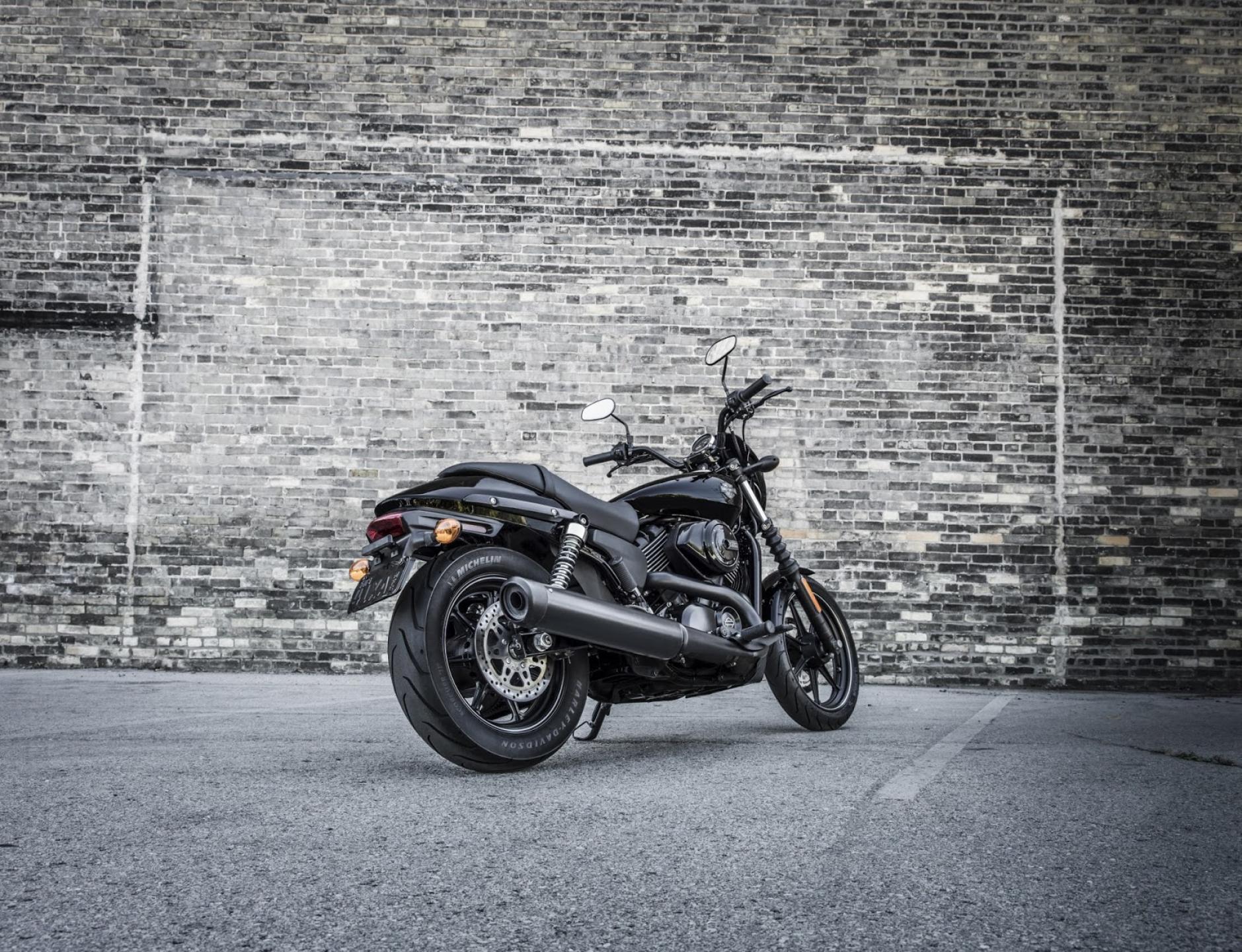 Inspiring the NextGen Global Riders: The Street™ 750 and Street™ 500 motorcycles from Harley Davidson