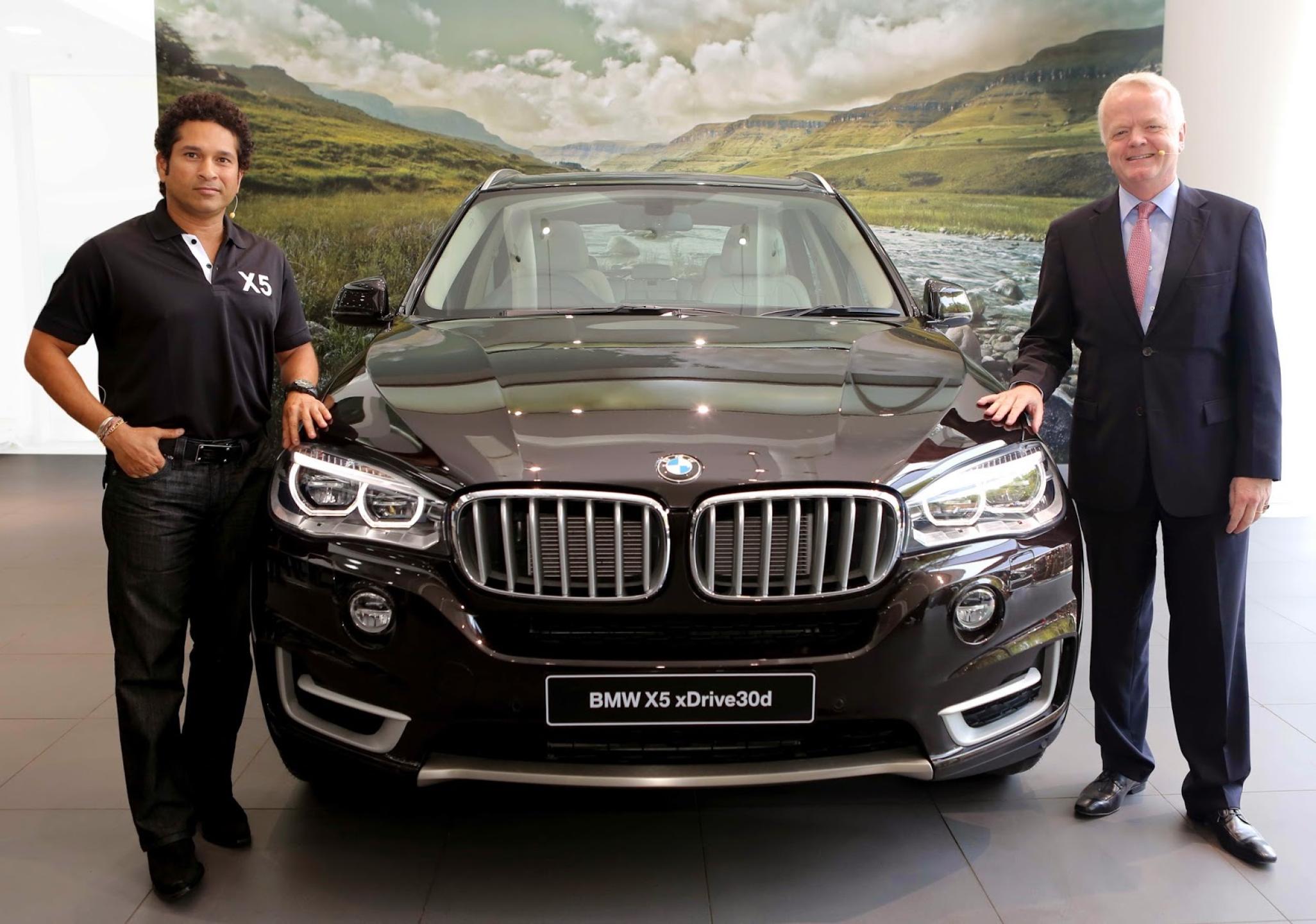 Sachin Tendulkar launches the All-New BMW X5 in India