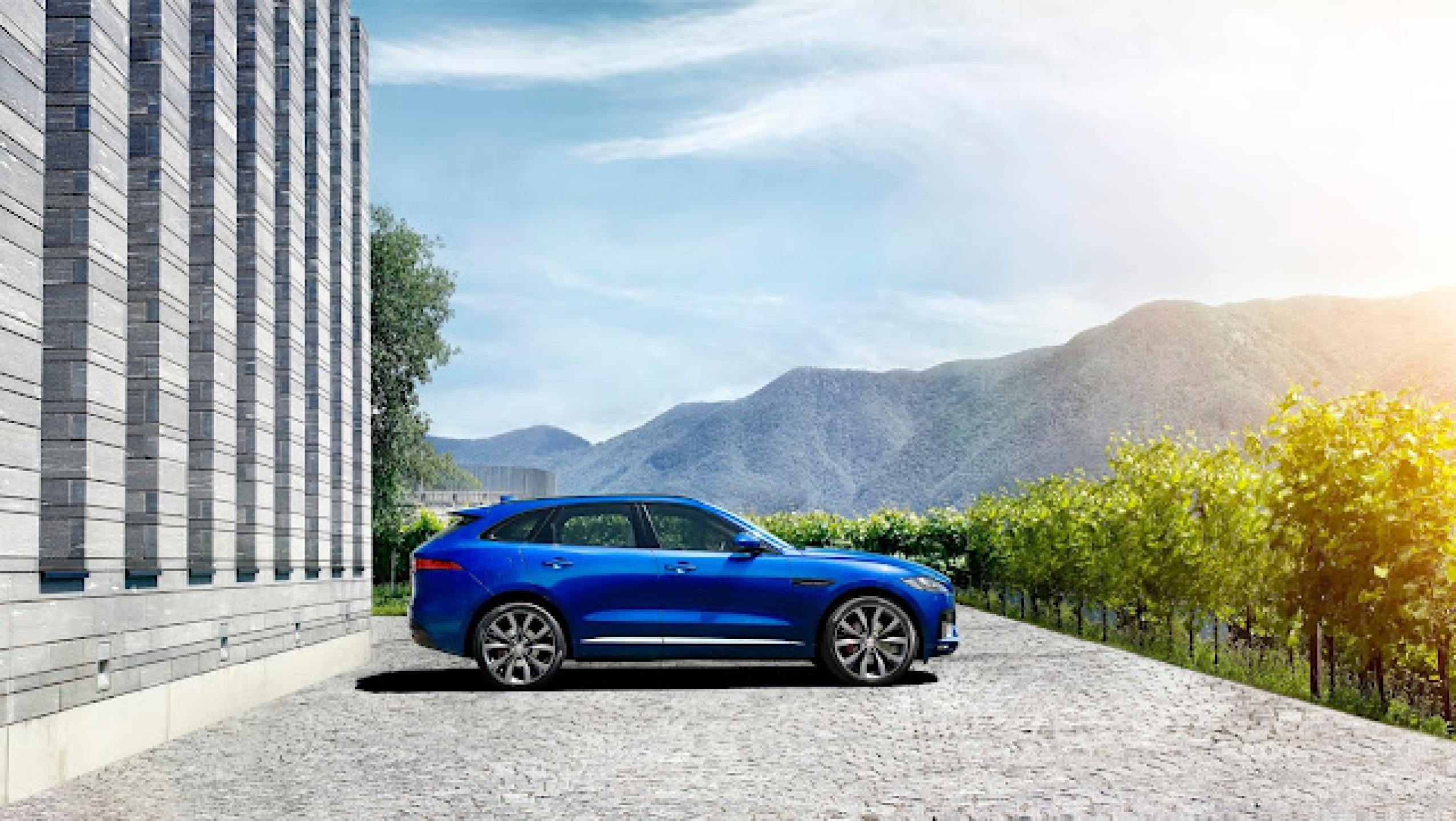 Spectacular reveal of the Jaguar F-Pace: the SUV with the soul of a sports car
