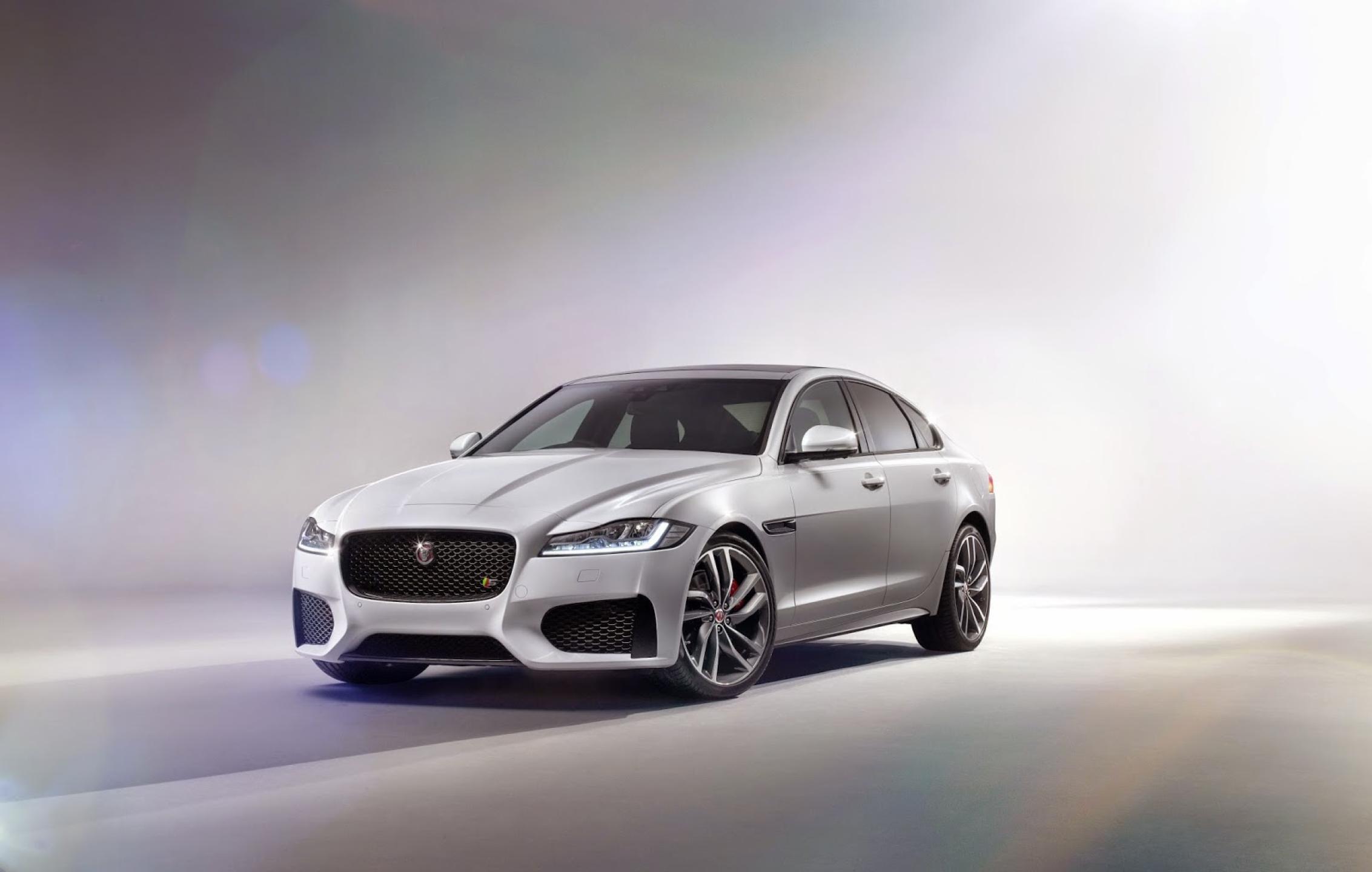 Dramatic reveal of Ian Callum's latest masterpiece in London: the all new Jaguar XF
