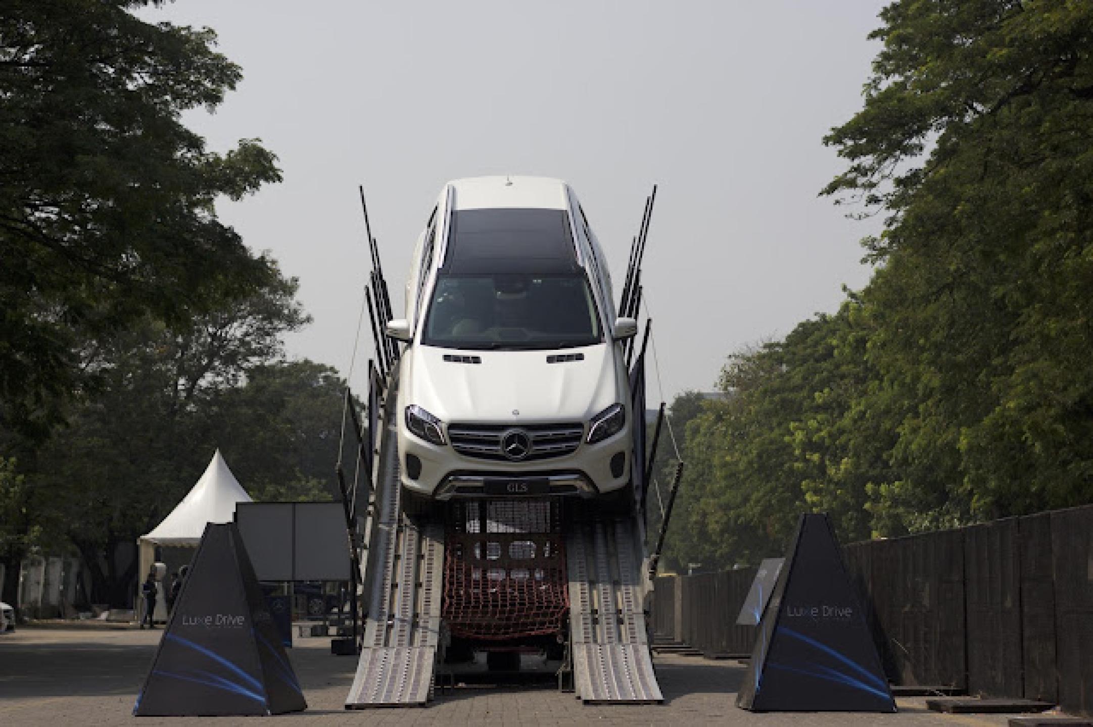 Mercedes Benz engages customers with Luxe Drive in Mumbai