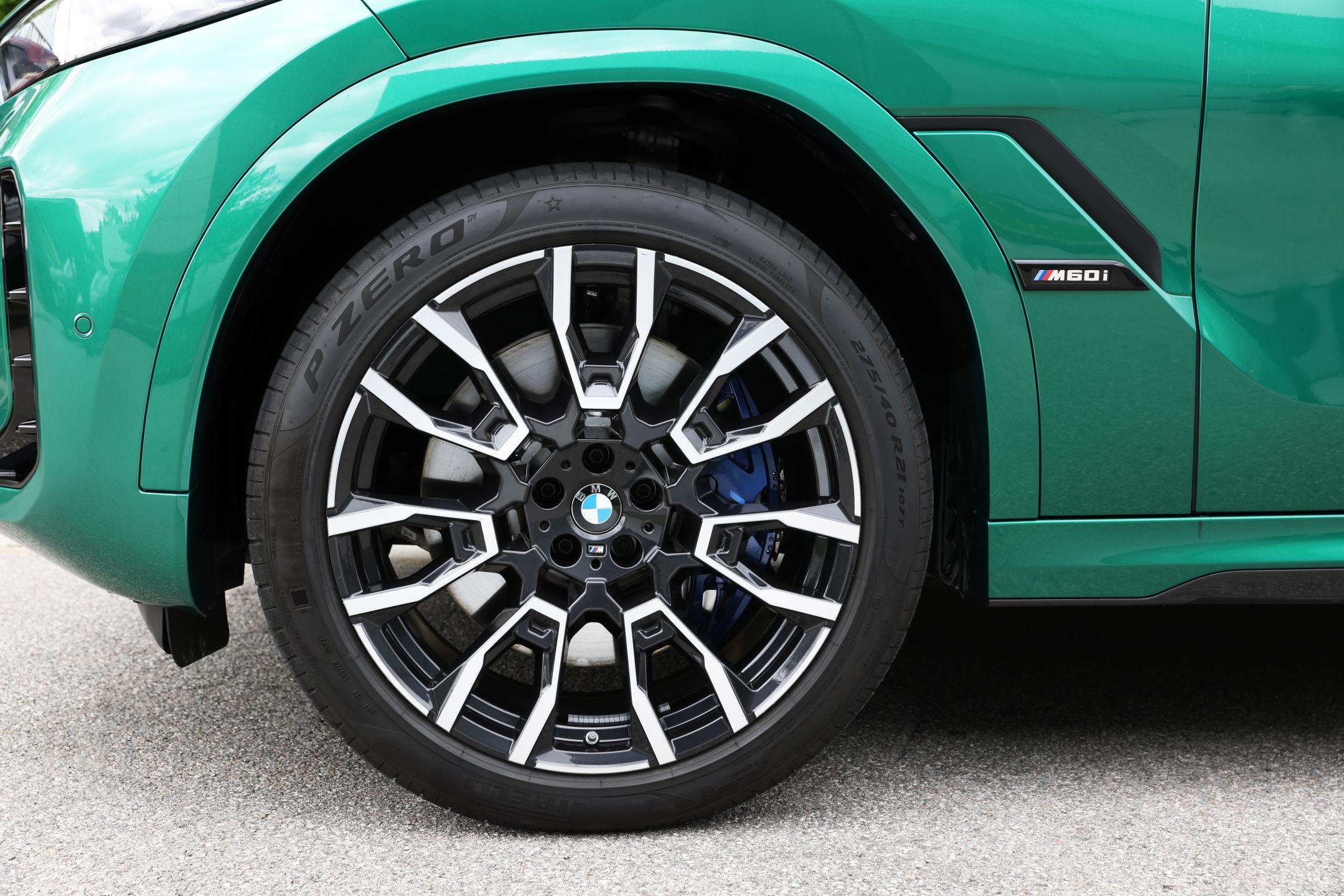 p90518177-highres-the-new-bmw-x6-08-23