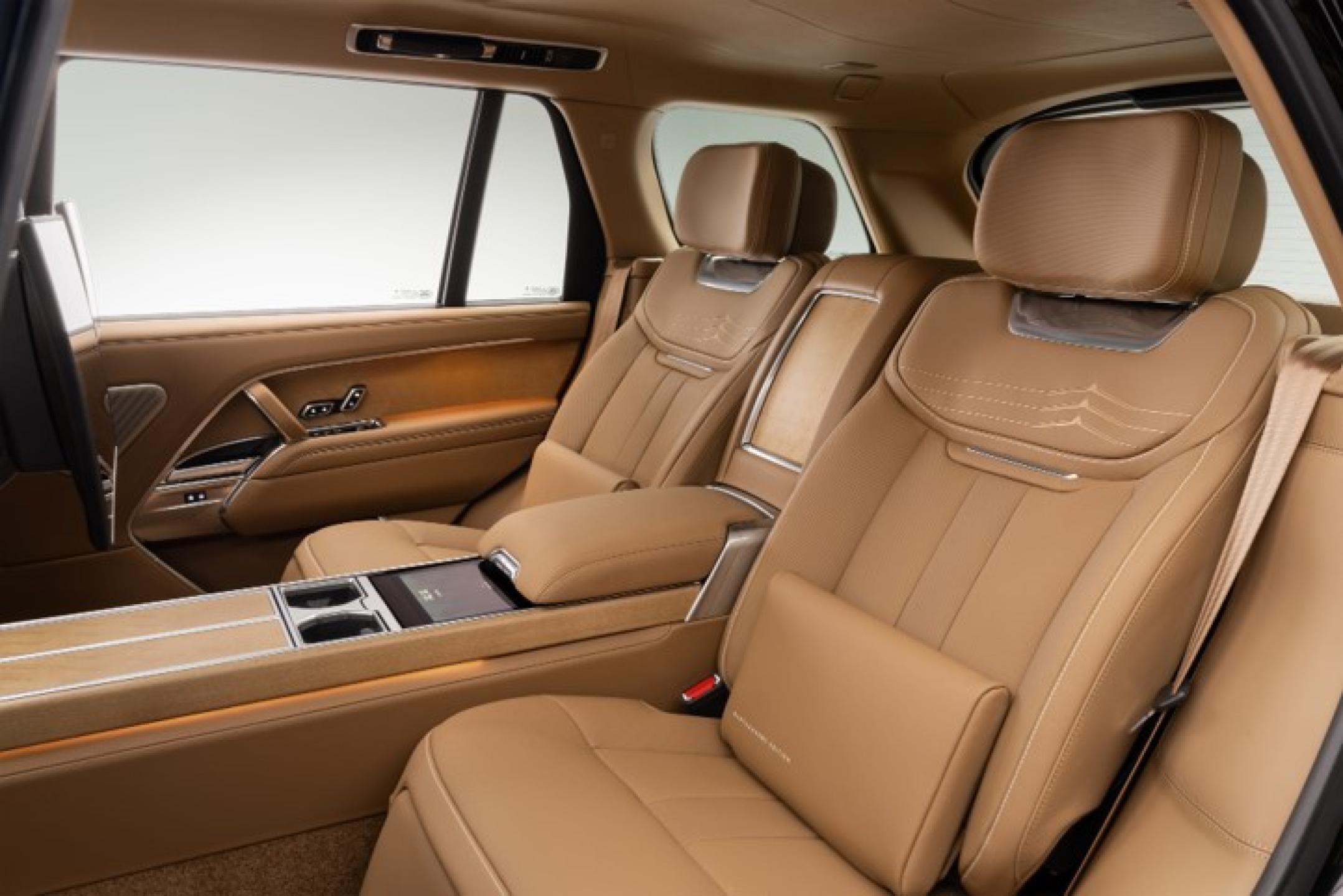 range-rover-ranthambore-edition-interior-4