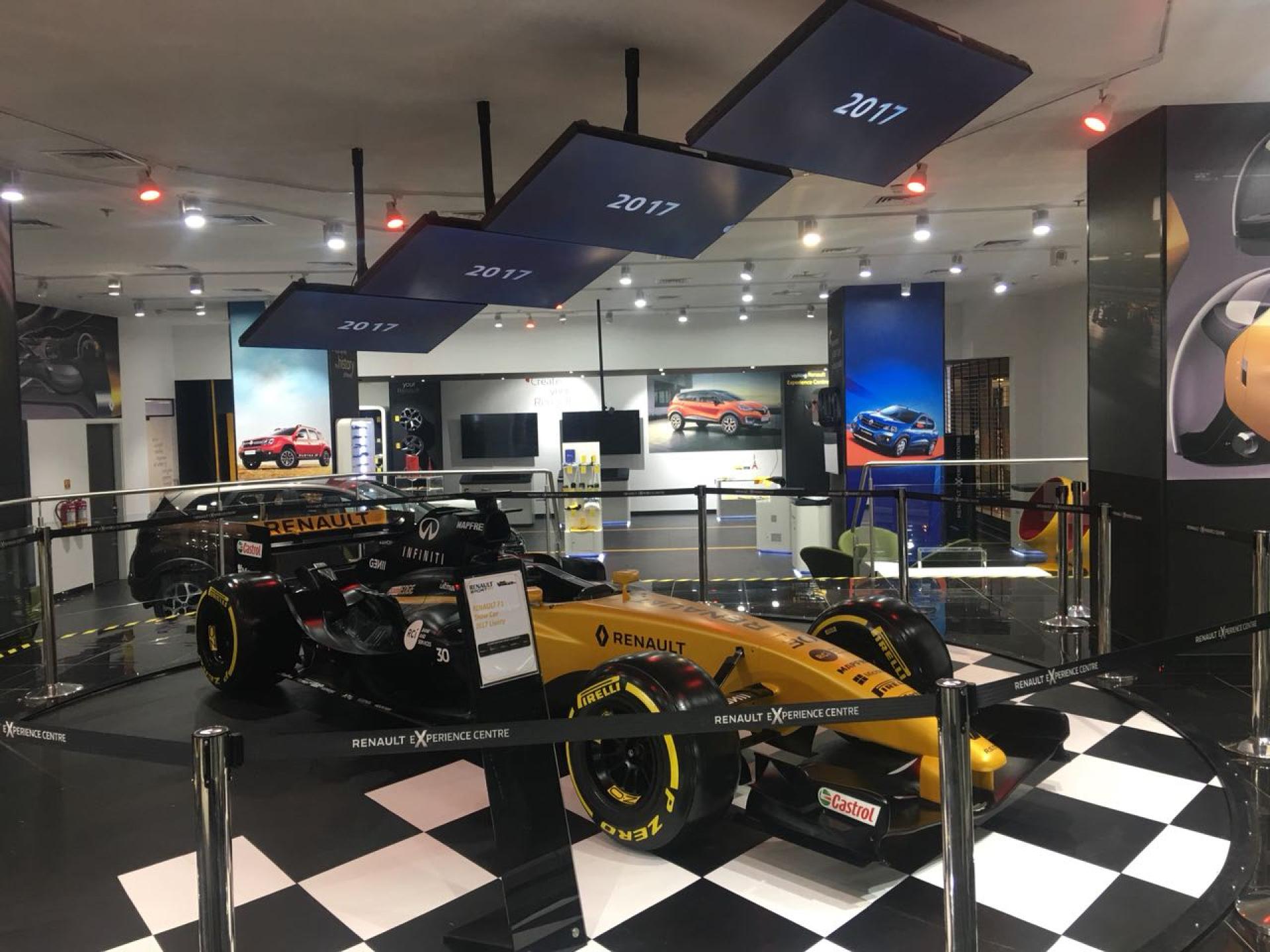 Renault launches first-of-its-kind Experience Centre in India