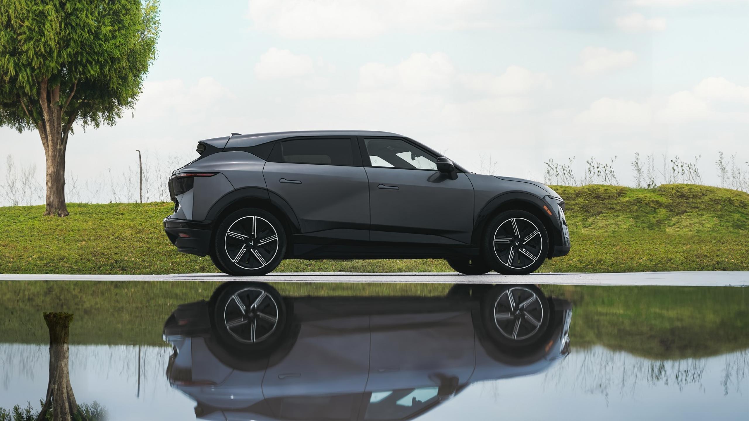 VinFast VF 7: A Fresh Take on Electric Luxury