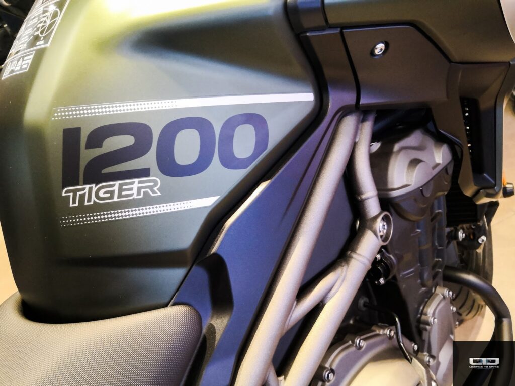 Triumph Tiger 1200 XCX_05