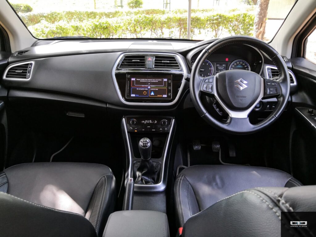 The 2017 Maruti Suzuki S-Cross Smart Hybrid_interiors_ 01
