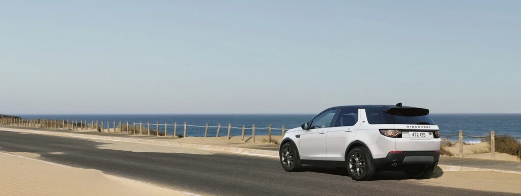MY19 Land Rover Discovery Sport SE LE_01