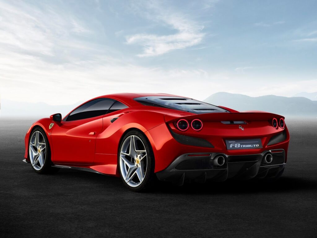 Ferrari_F8_Tributo_2