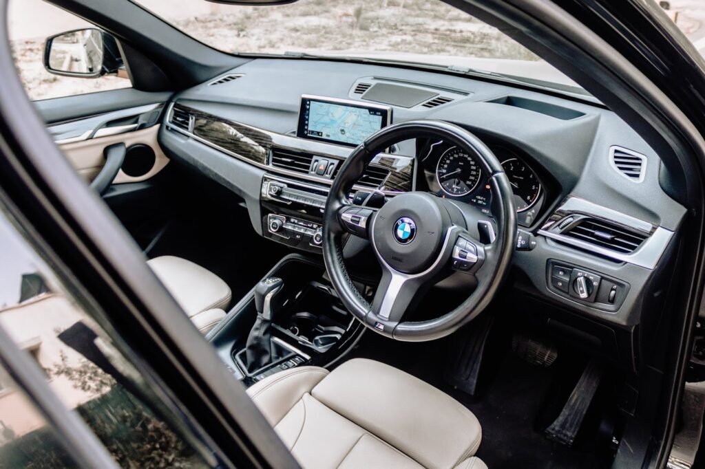 BMW X1 xDrive20d M Sport interiors 05