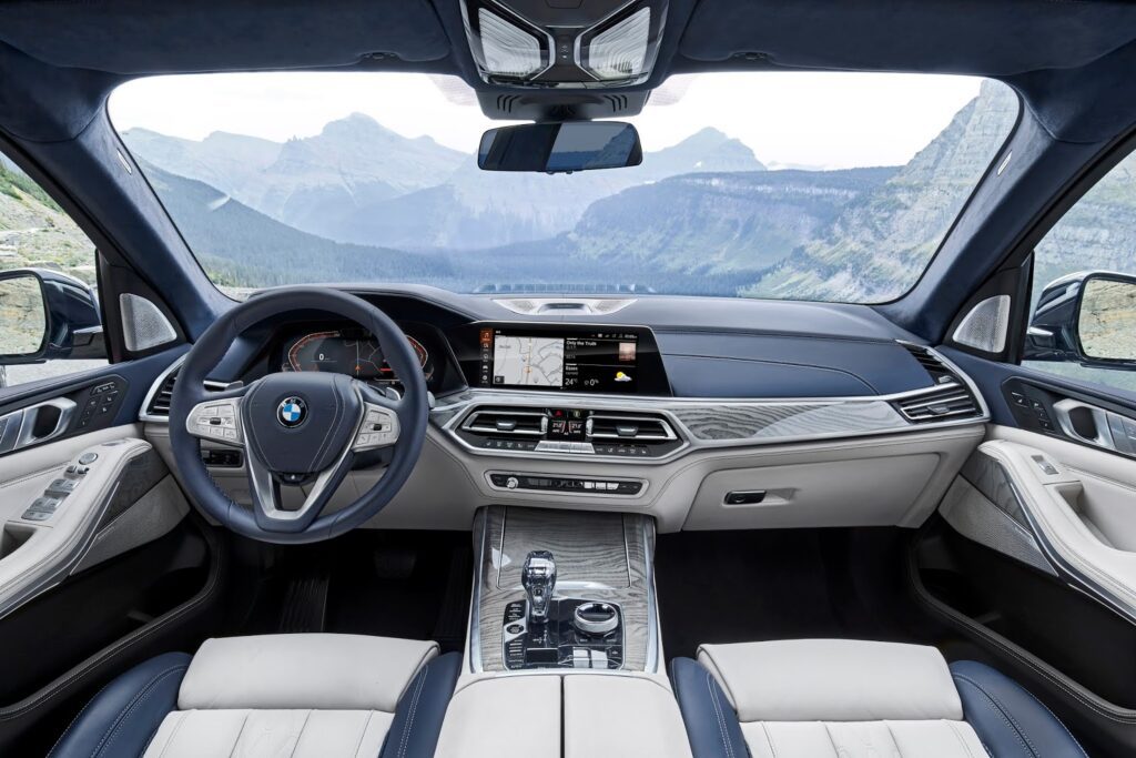 The first-ever BMW X7 interiors