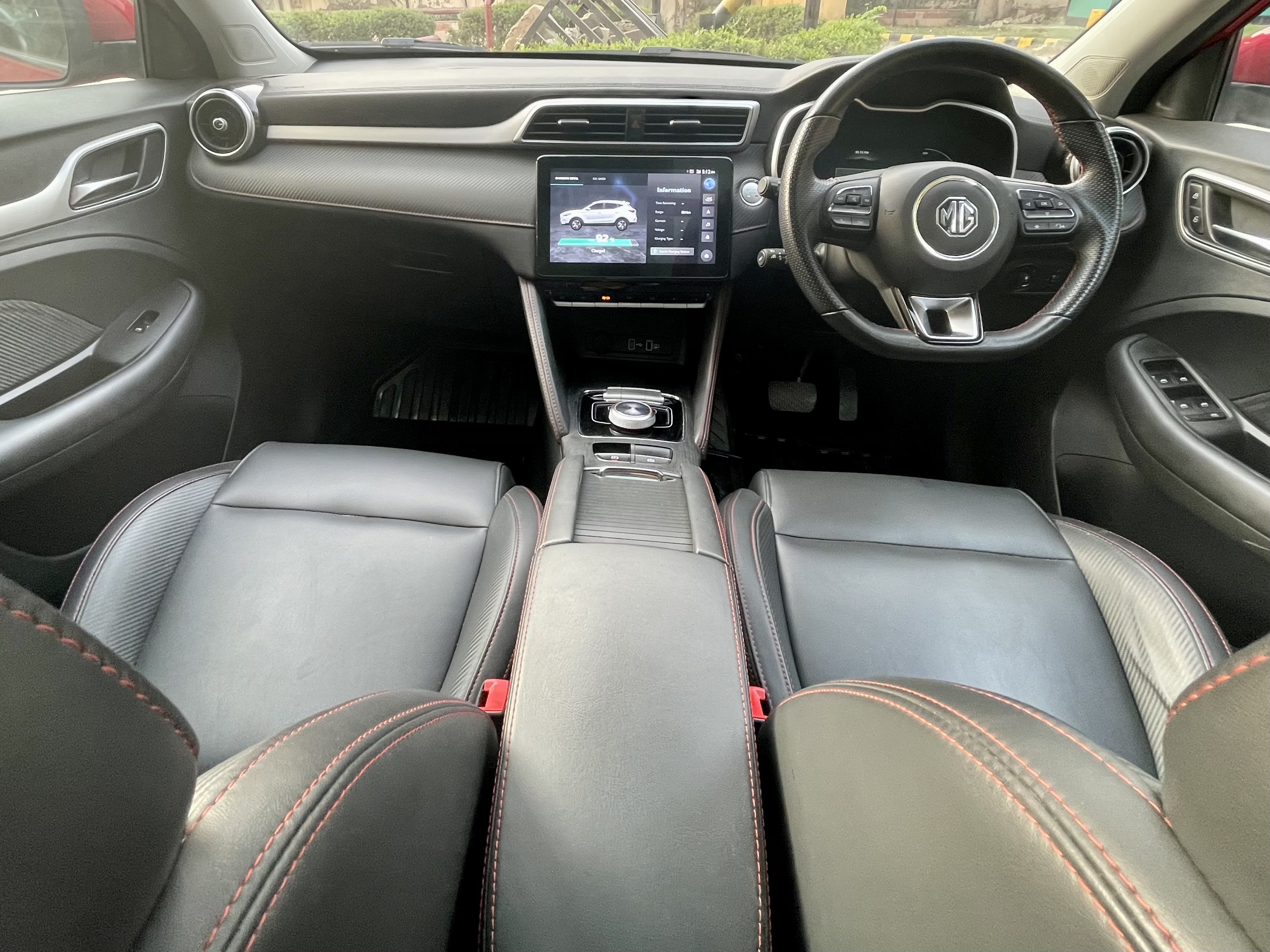 MG ZS EV interiors 02