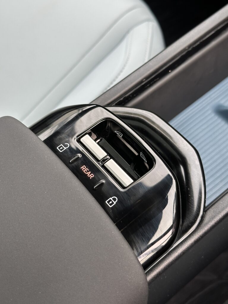 Volvo EX30 interiors 06