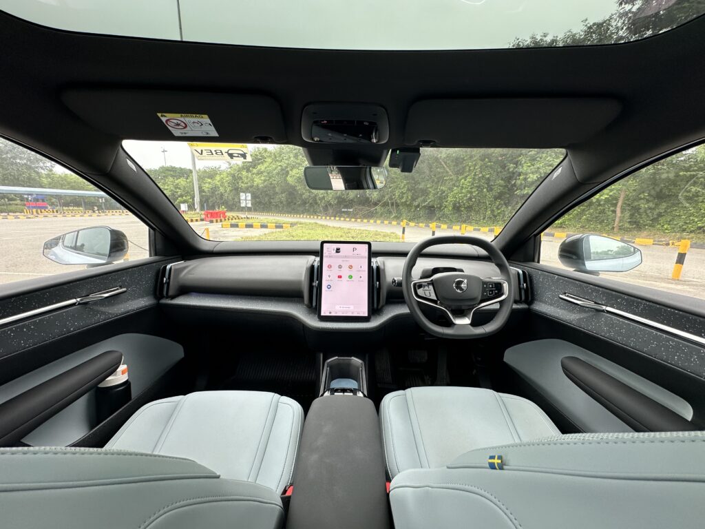 Volvo EX30 interiors 02